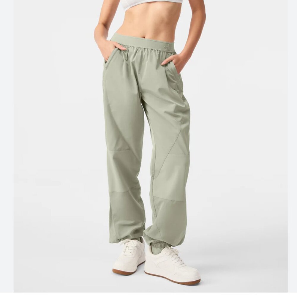 Alo Mixed Media Reinvention Jogger